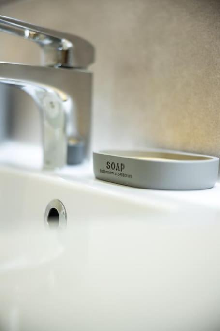 シャッスヌイユ・デュ・ポワトGrand T2 Cosy Proche Futuroscopeアパートメント エクステリア 写真